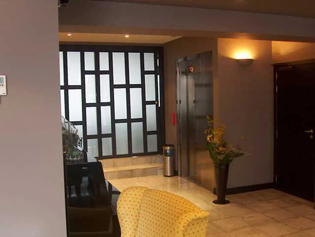 Hotel Villa Royale Schaerbeek